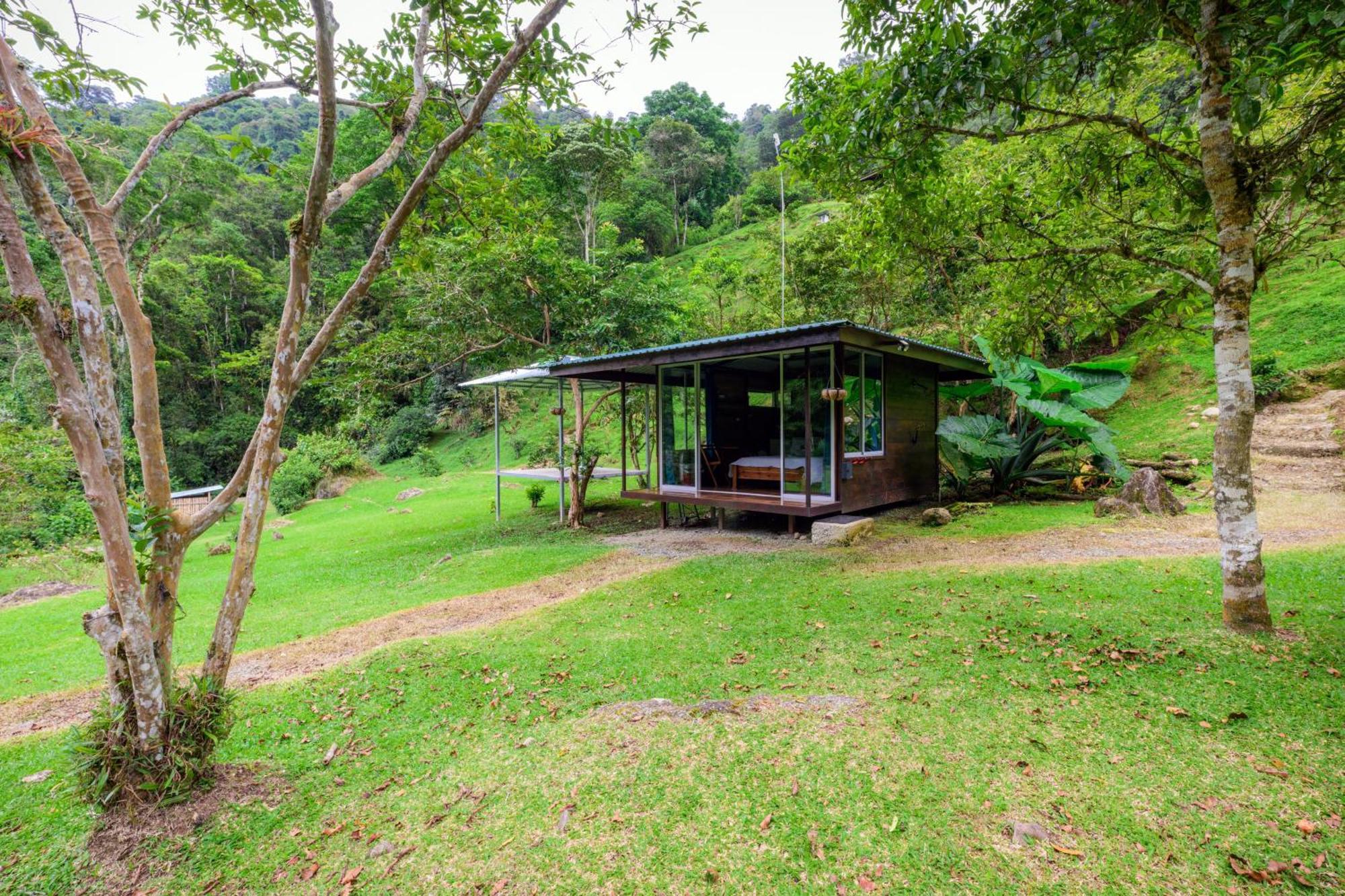 Hotel Rivel - Restaurant & Nature Retreat Turrialba Dış mekan fotoğraf