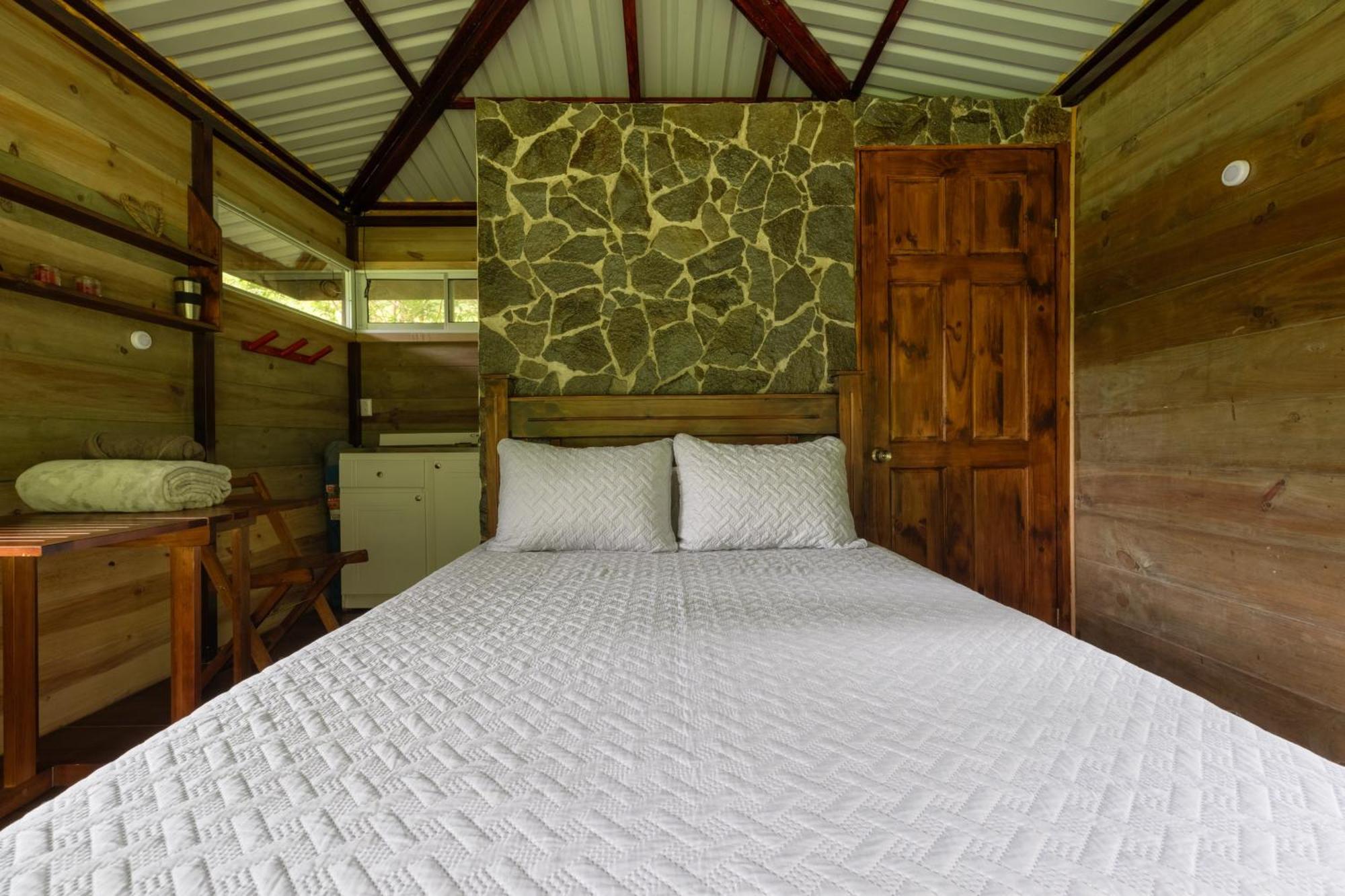 Hotel Rivel - Restaurant & Nature Retreat Turrialba Dış mekan fotoğraf