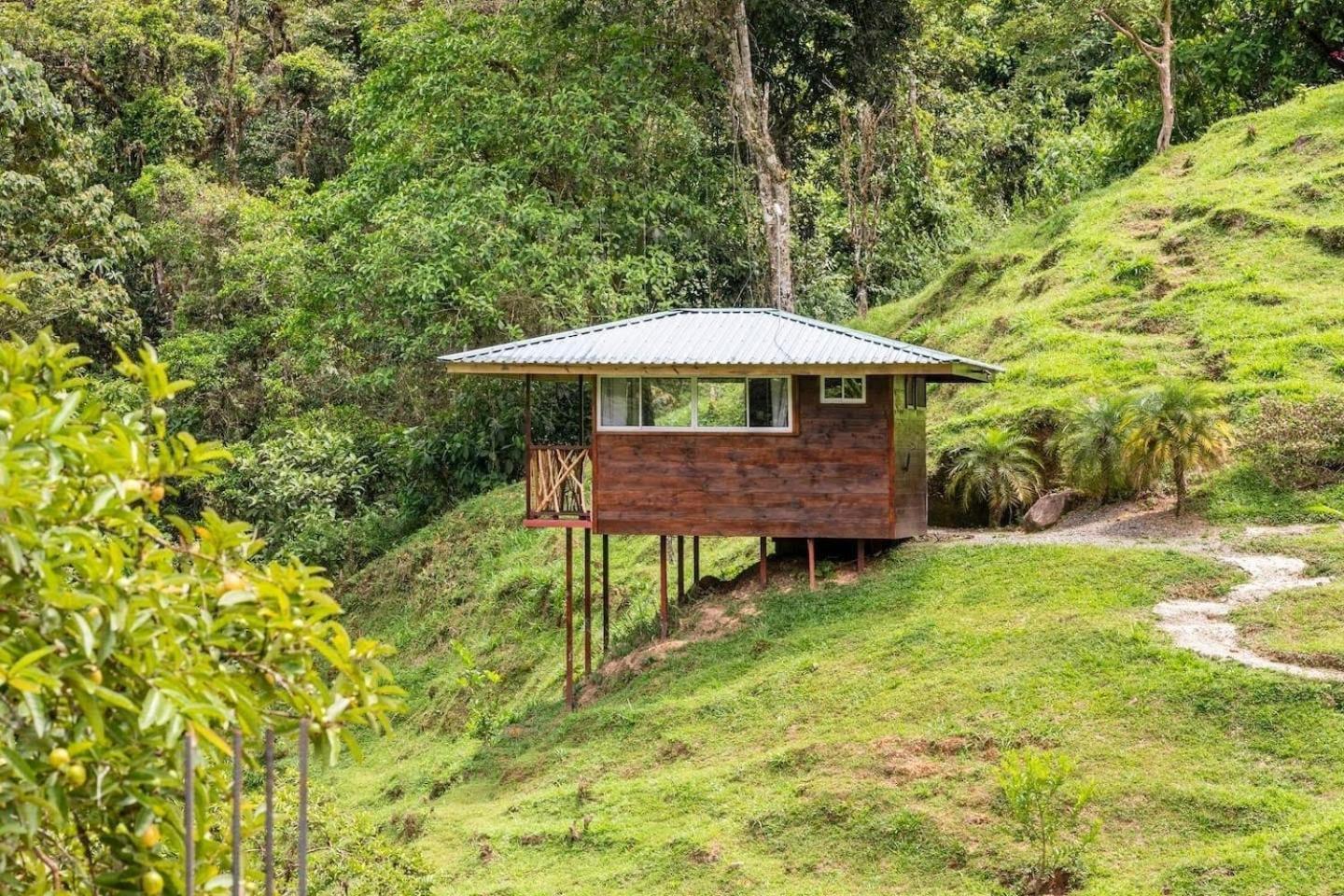 Hotel Rivel - Restaurant & Nature Retreat Turrialba Dış mekan fotoğraf