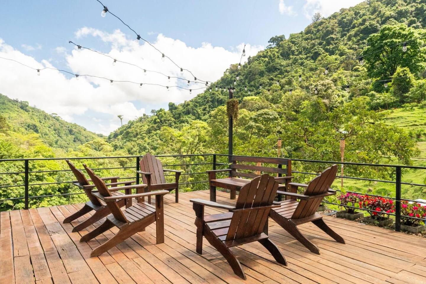 Hotel Rivel - Restaurant & Nature Retreat Turrialba Dış mekan fotoğraf