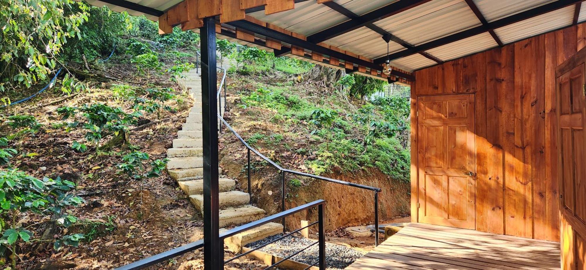 Hotel Rivel - Restaurant & Nature Retreat Turrialba Dış mekan fotoğraf